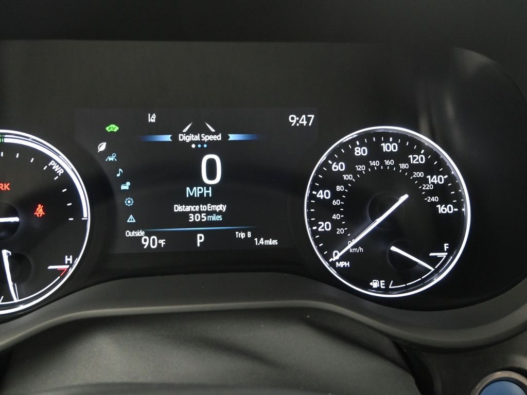 2022 Toyota Sienna Platinum photo 11