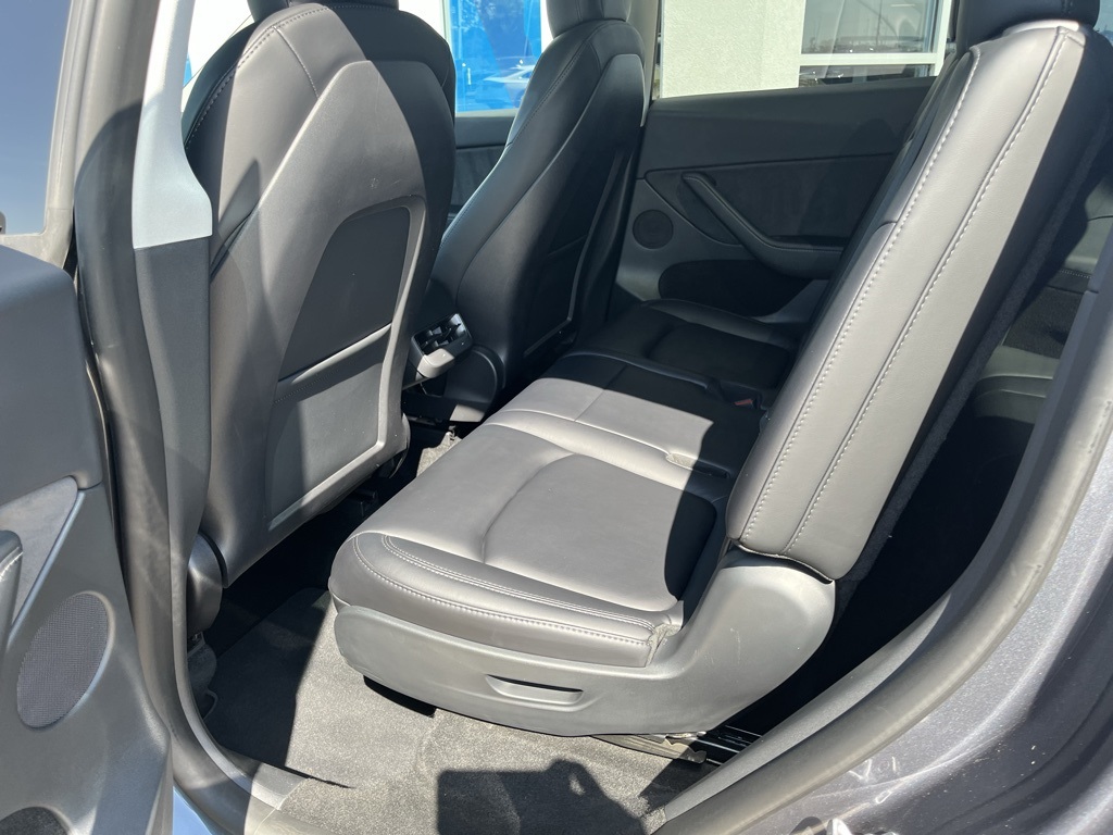 2023 Tesla Model Y Long Range photo 13