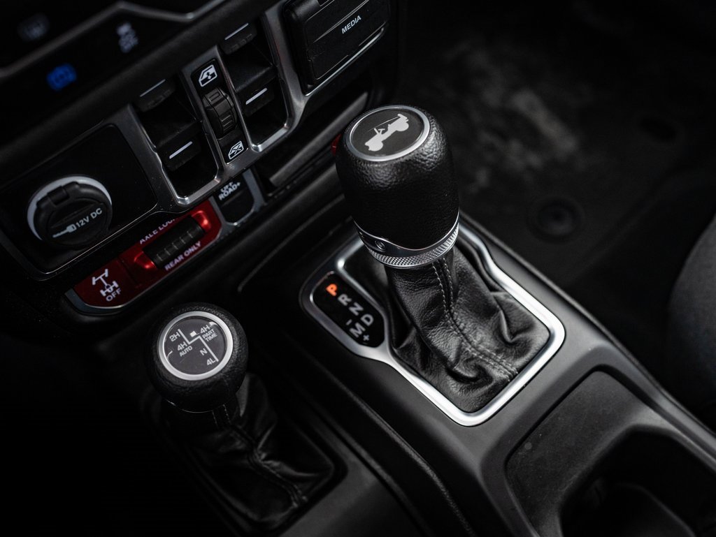2024 Jeep Wrangler Willys 4xe photo 32