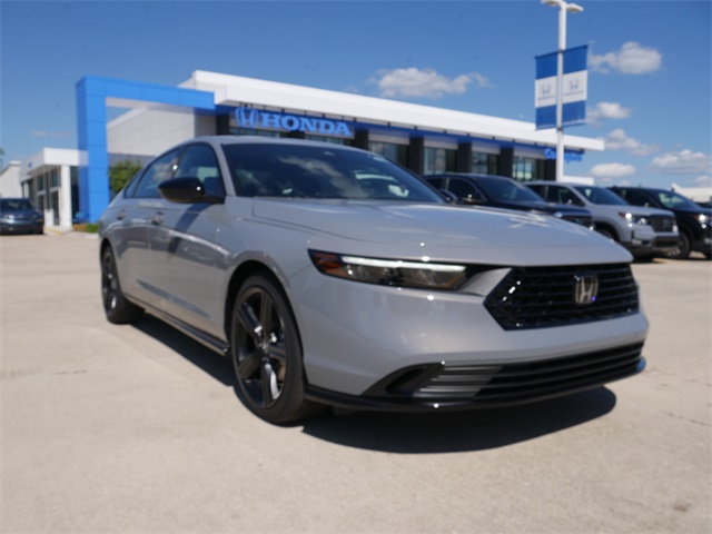 2025 Honda Accord Hybrid Sport-L's photo