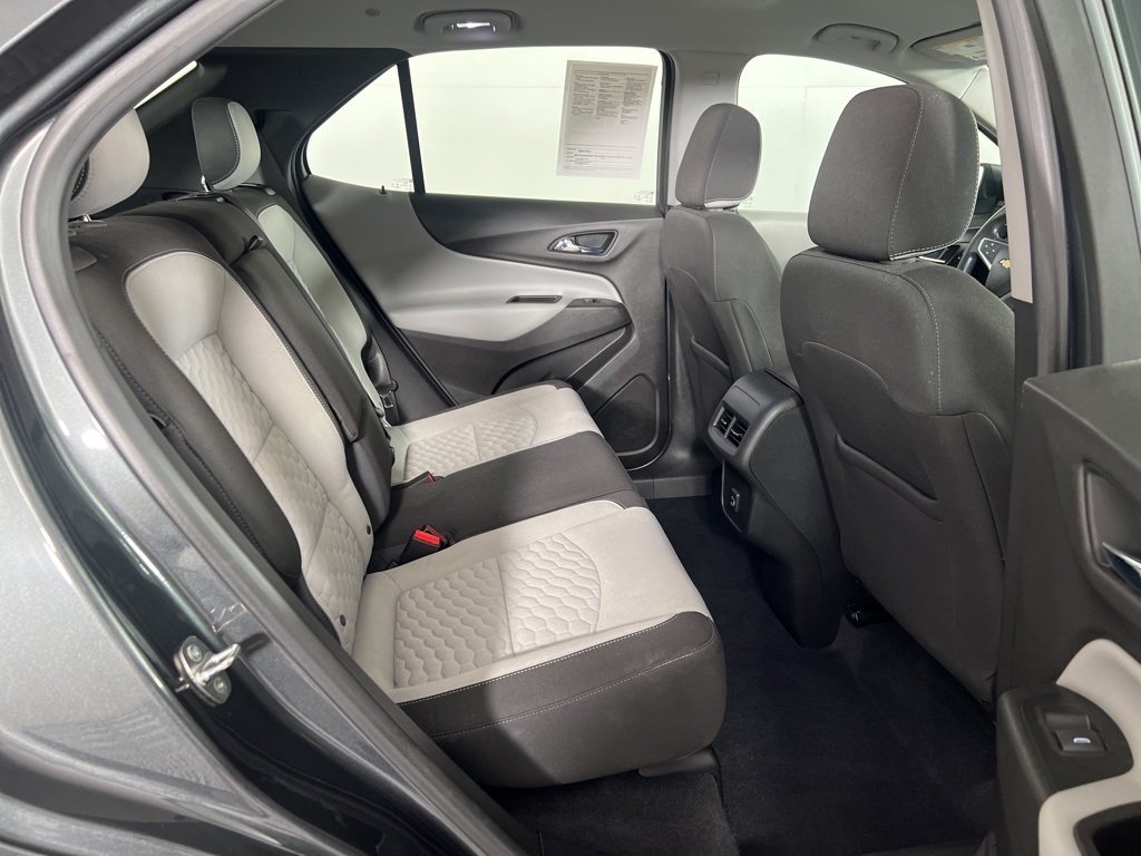 2019 Chevrolet Equinox LS photo 10