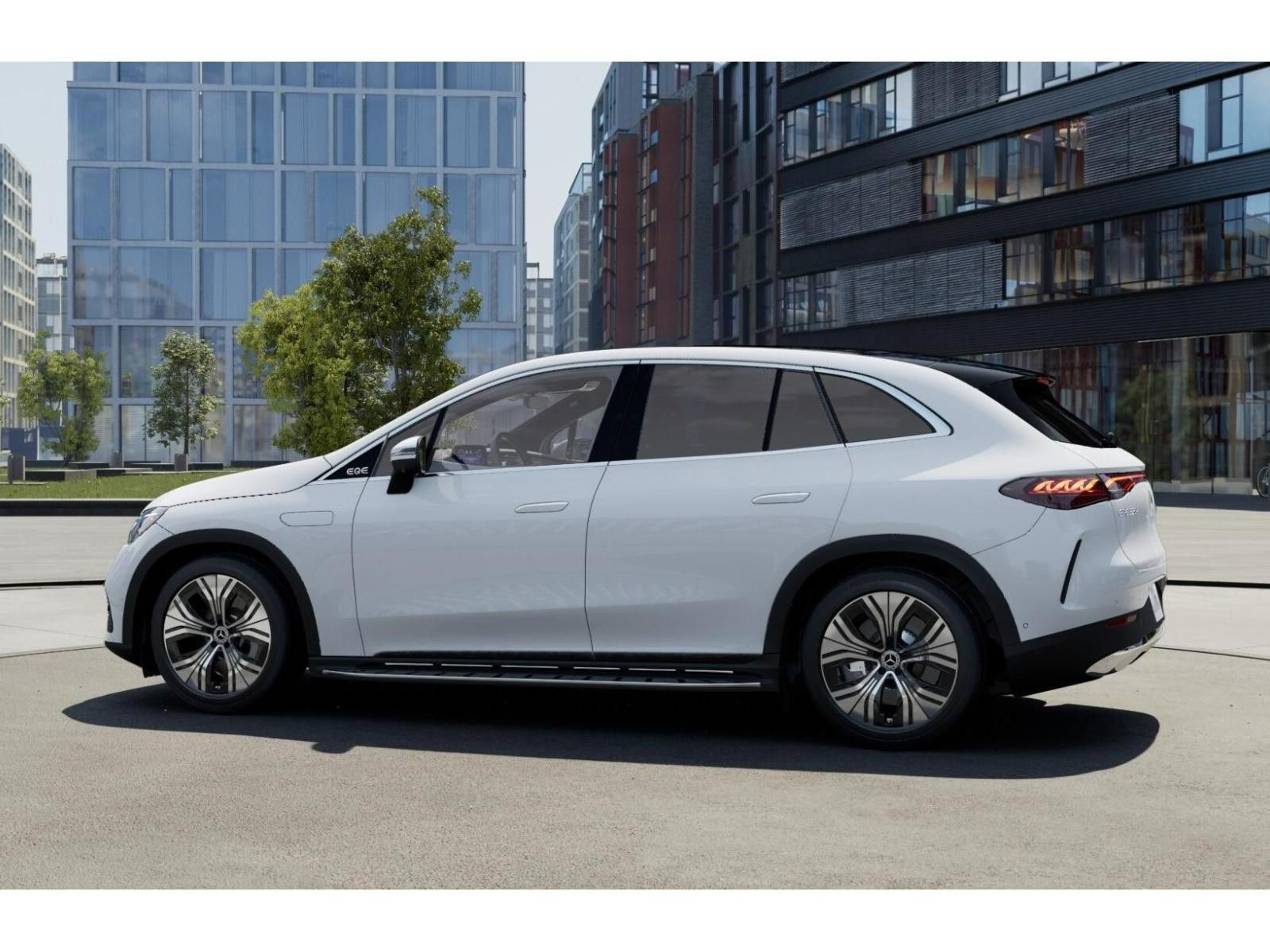 2026 Mercedes Benz EQE SUV photo 32