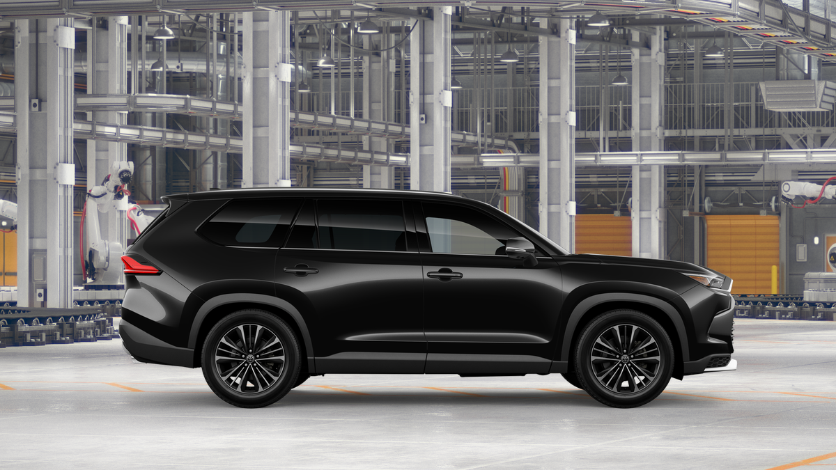 2026 Toyota Grand Highlander Hybrid MAX Platinum AWD photo 5