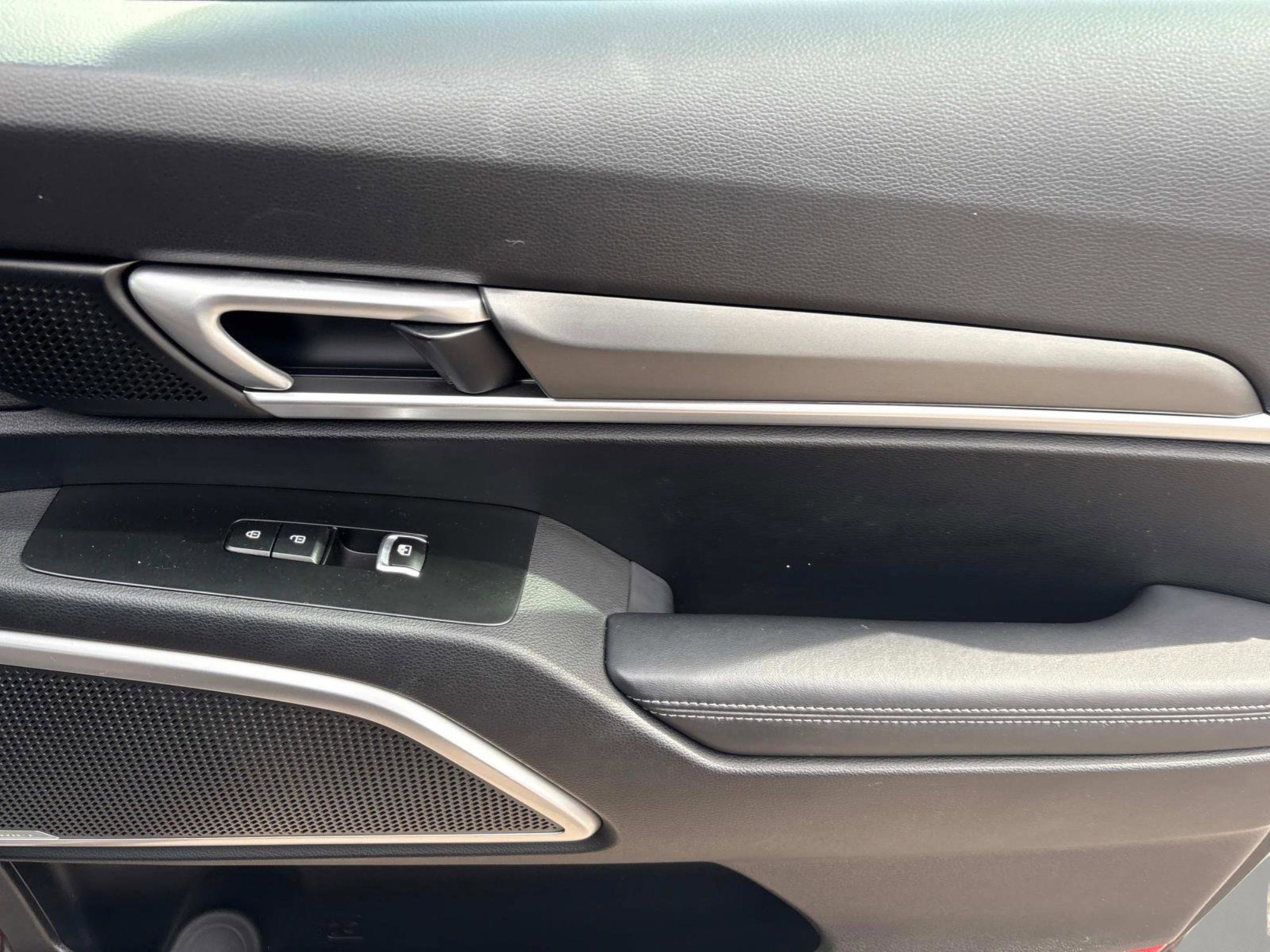 2022 Kia Telluride S photo 19