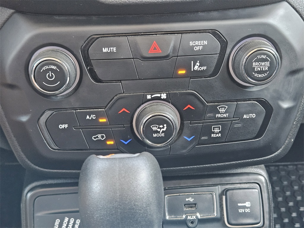 2022 Jeep Renegade Jeepster Sport Upland photo 14