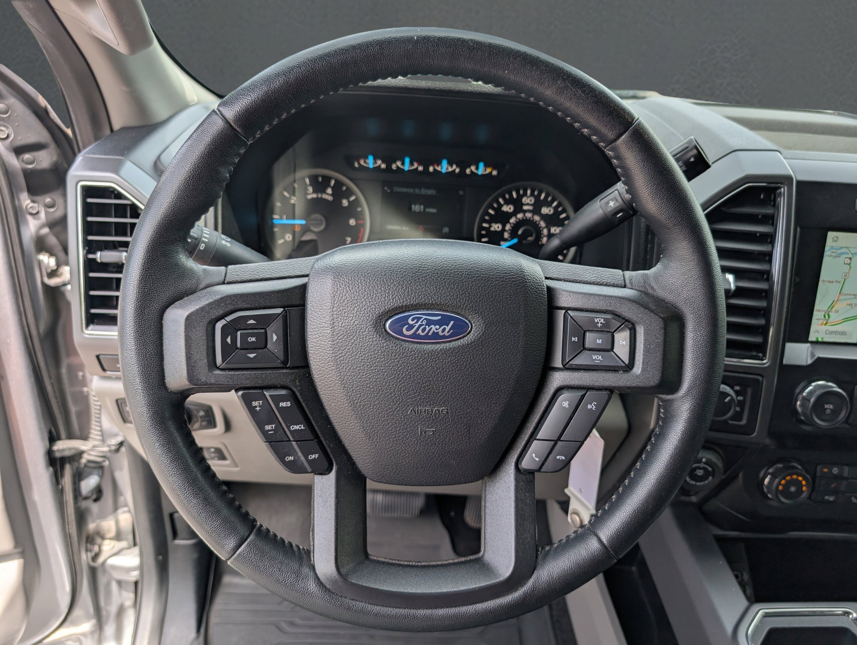 2020 Ford F-150 XLT photo 22