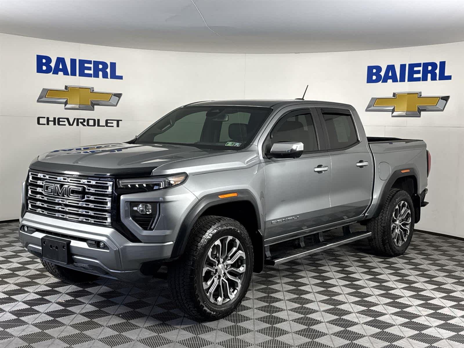 2023 GMC Canyon Denali's photo