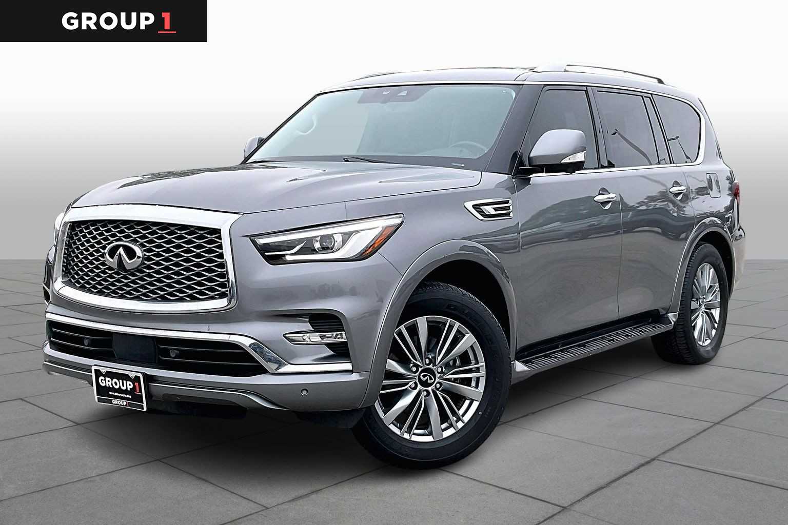2021 INFINITI QX80's photo