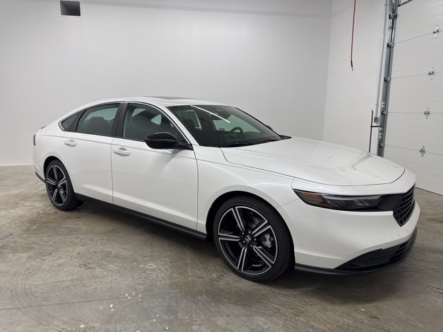 2025 Honda Accord Hybrid Sport photo 3