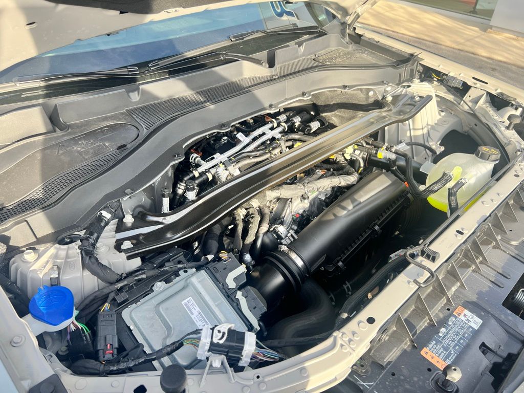 2025 Ford Explorer ST-Line photo 50