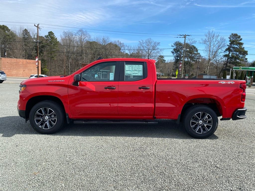 2024 Chevrolet Silverado 1500 photo 5