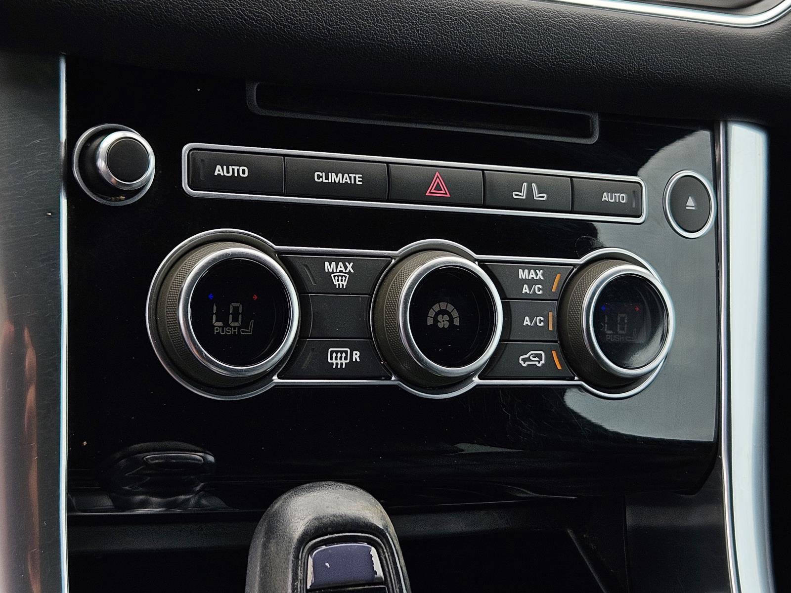 2016 Land Rover Range Rover Sport SuperCharged HSE photo 18