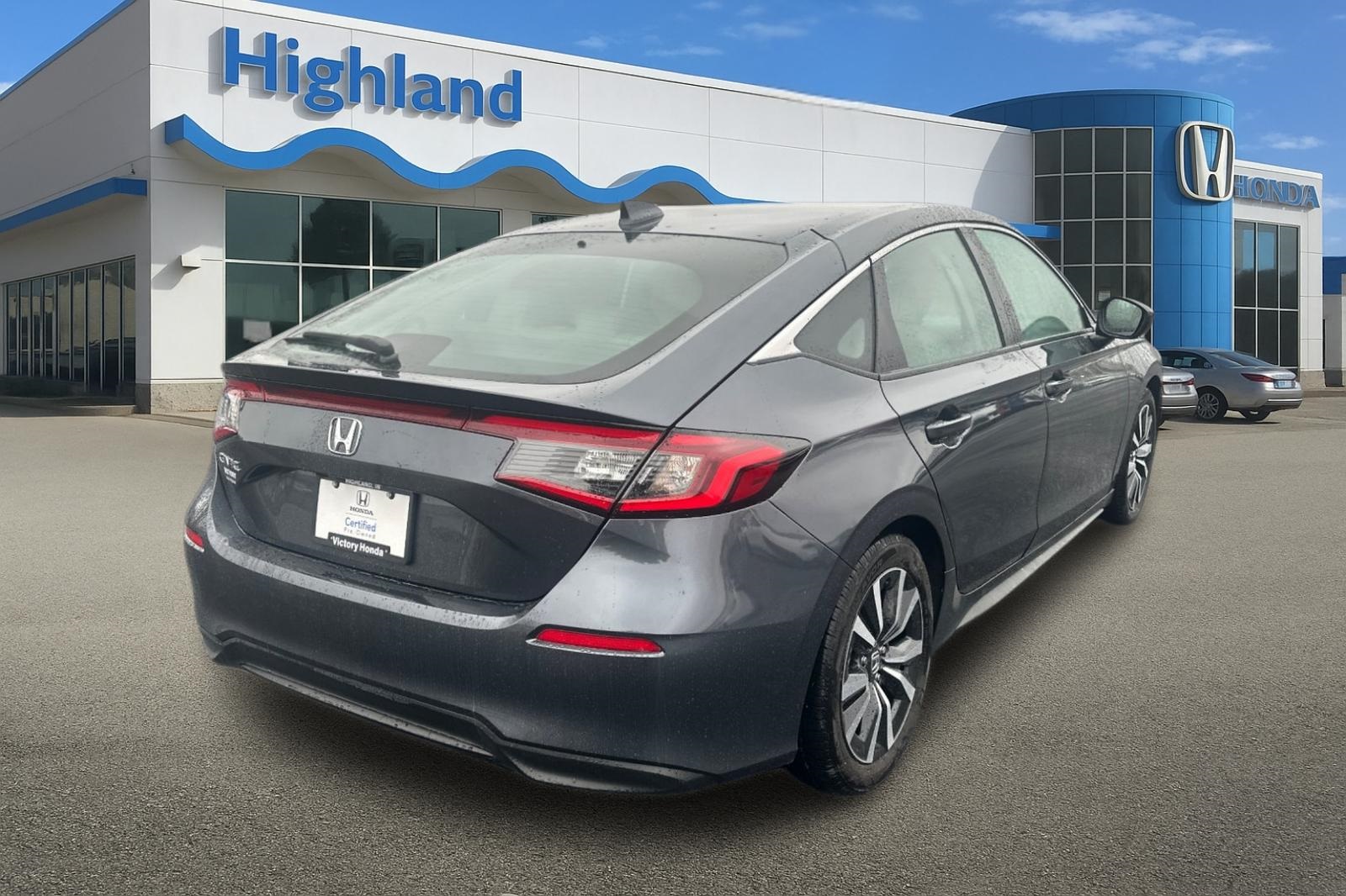 2024 Honda Civic Hatchback EX-L photo 4