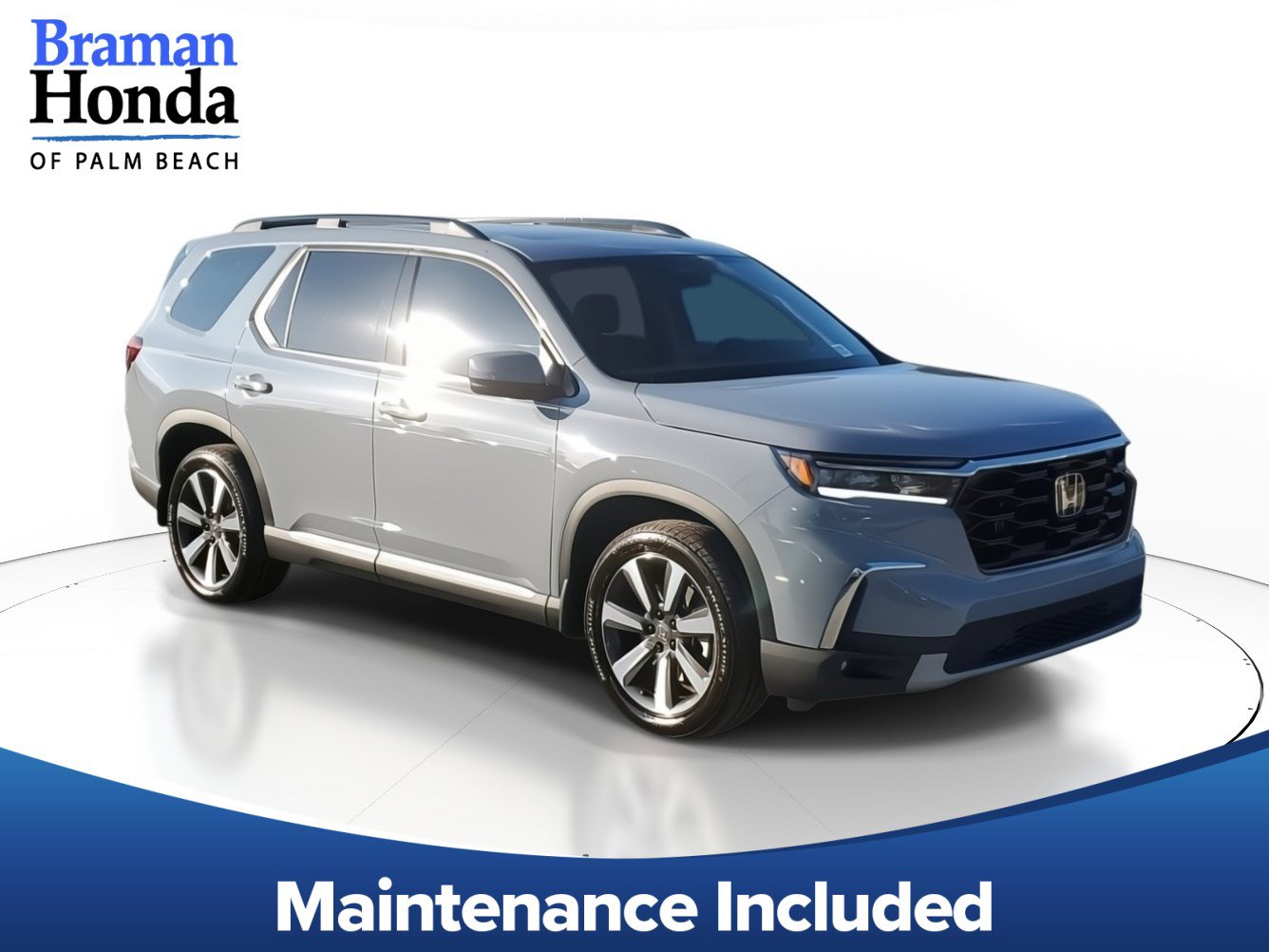 2025 Honda Pilot Touring's photo