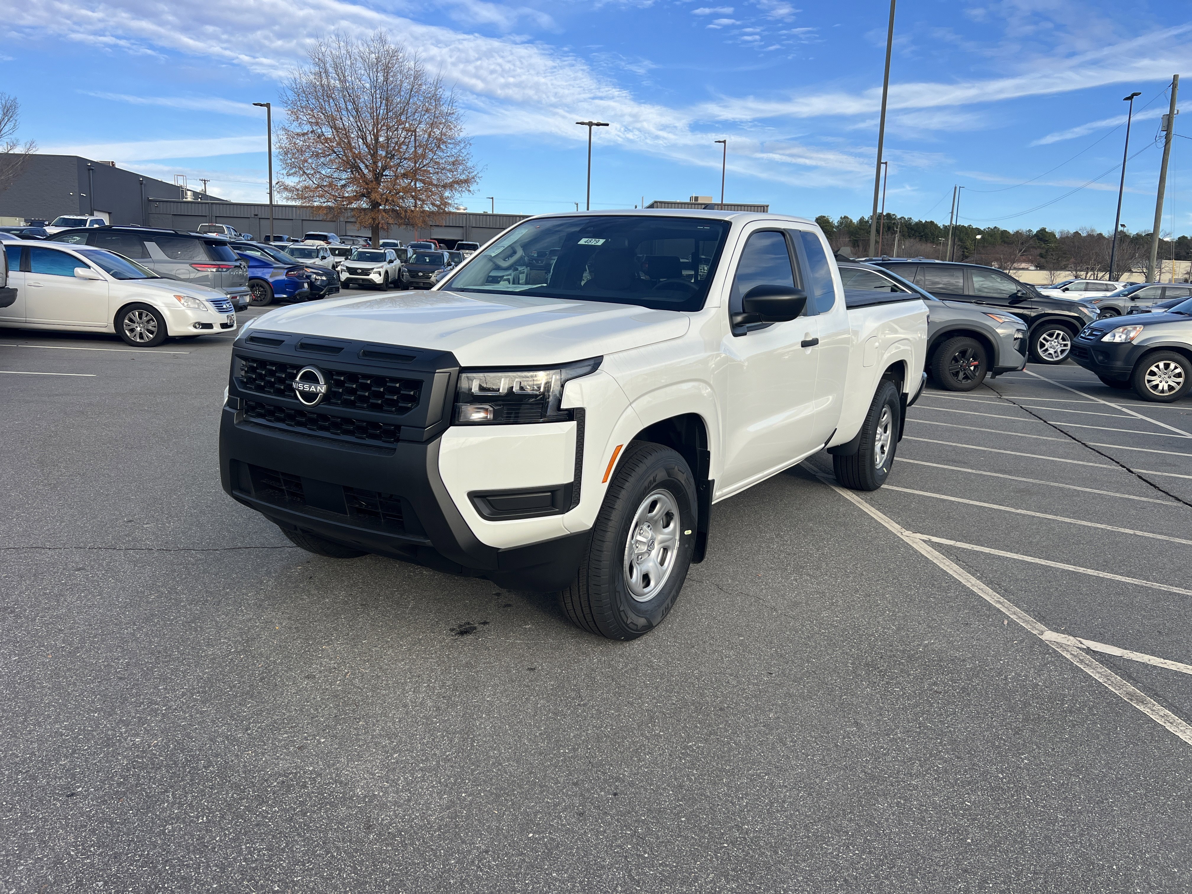 2026 Nissan Frontier S's photo