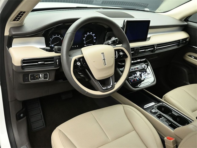 2022 LINCOLN CORSAIR - Image 9