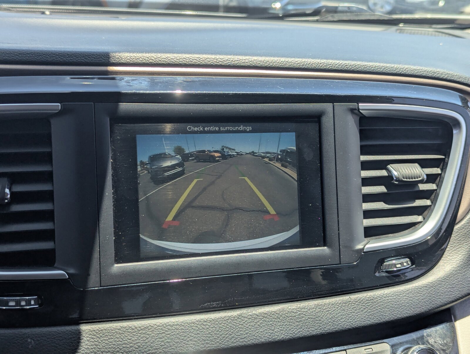2021 Chrysler Voyager LXi photo 20