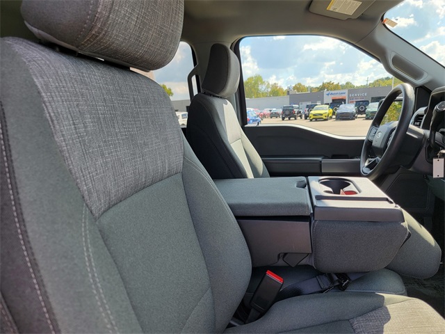2023 Ford F-150 XLT photo 18