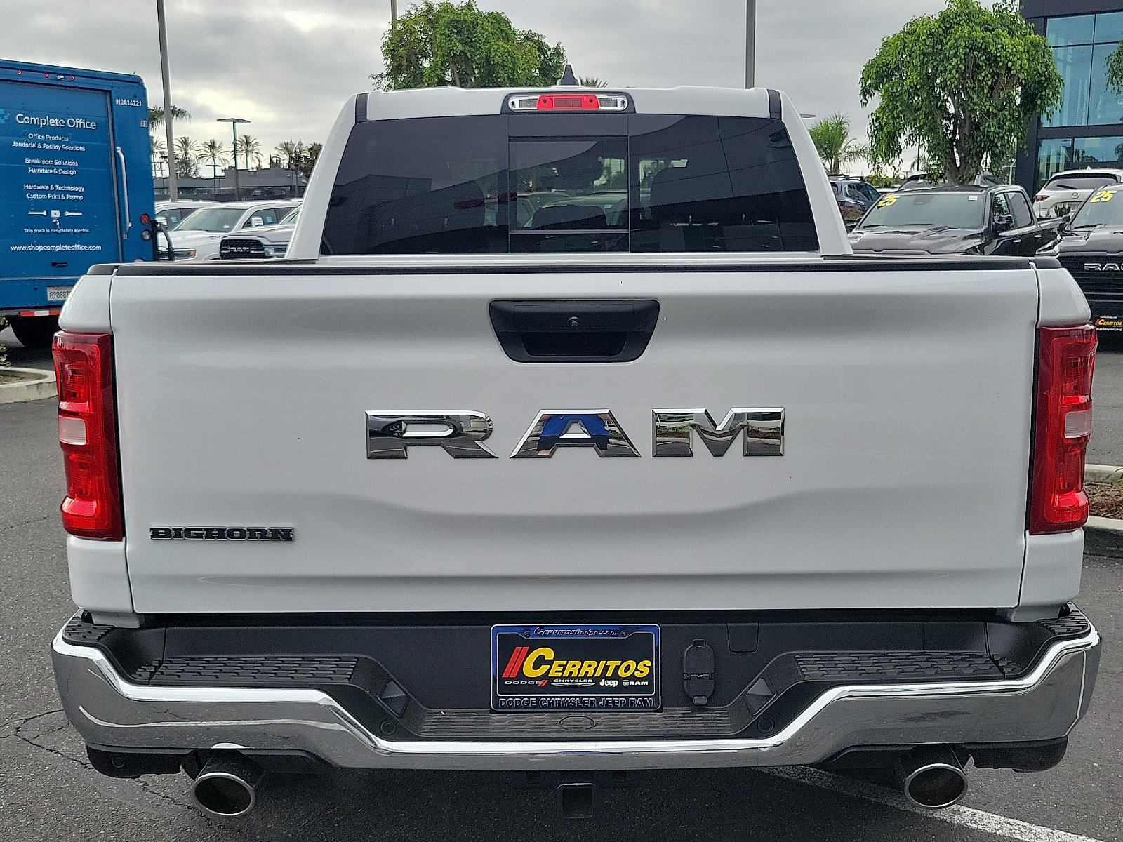 2026 Toyota RAV4 Big Horn Lone Star photo 18