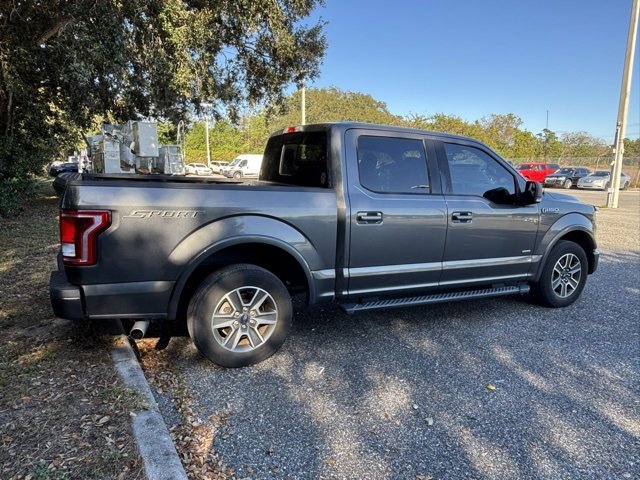 2016 Ford F-150 XLT photo 2
