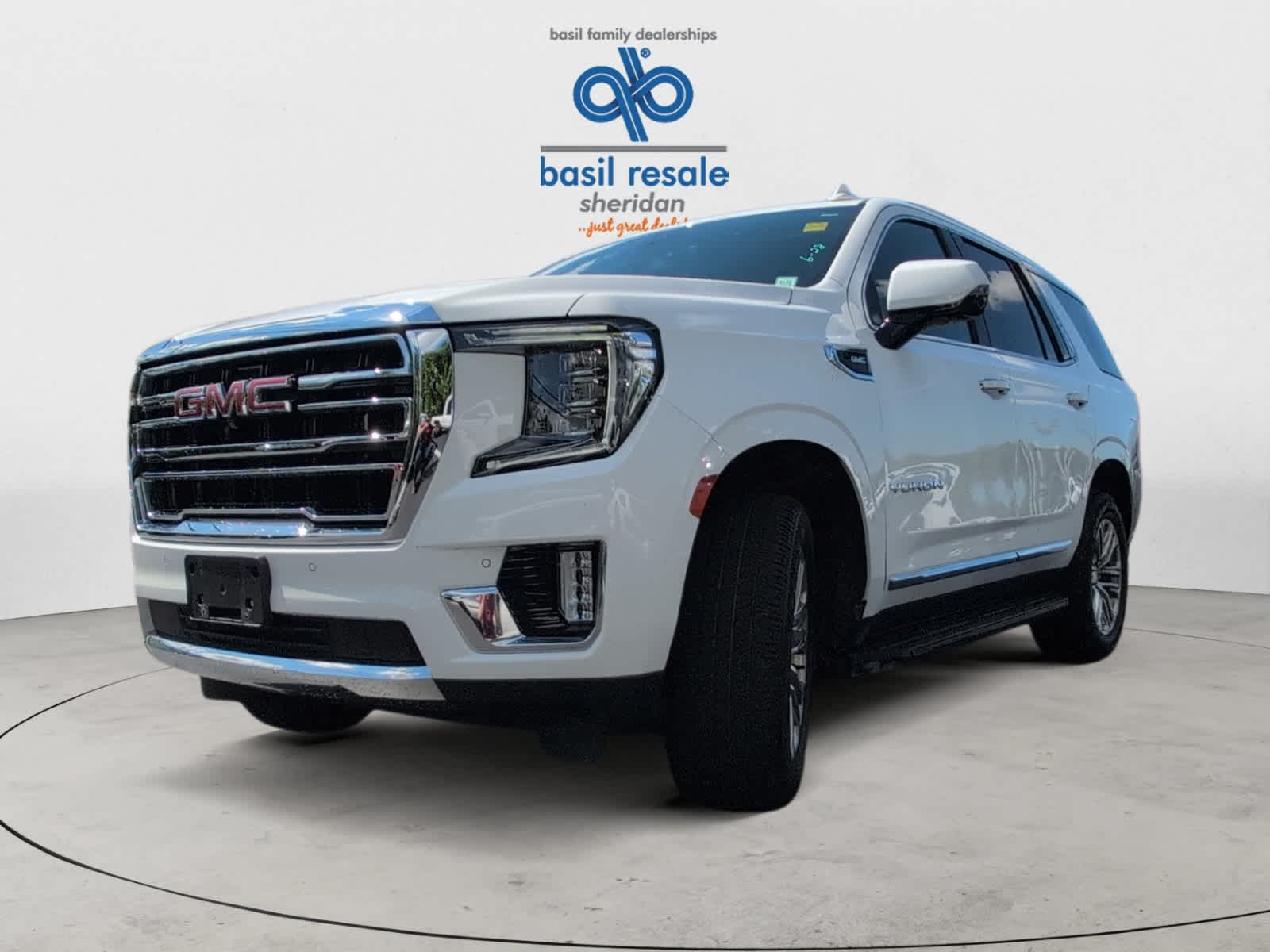 2021 Gmc Yukon SLT photo 2