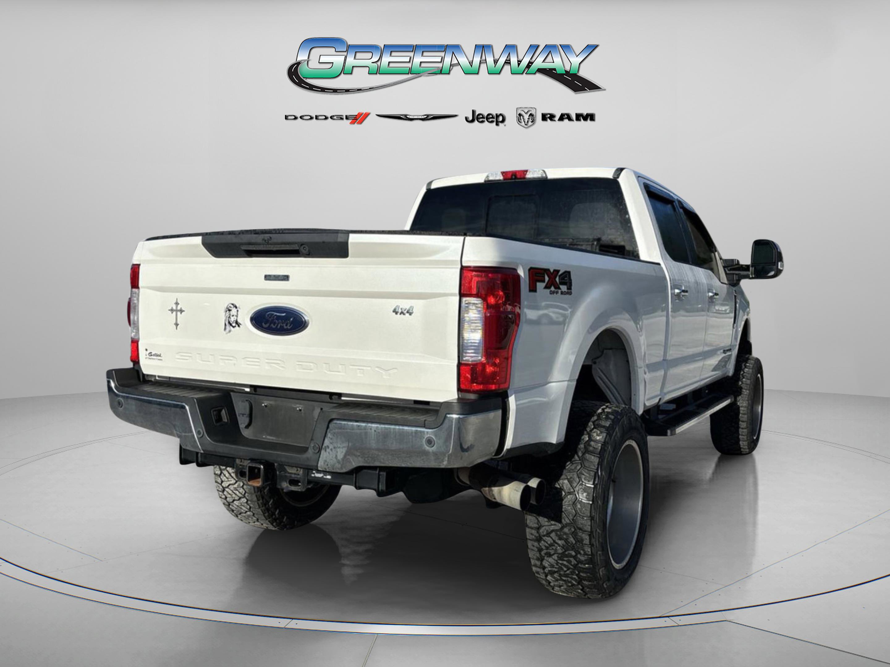 2017 Ford F-250 Lariat photo 4