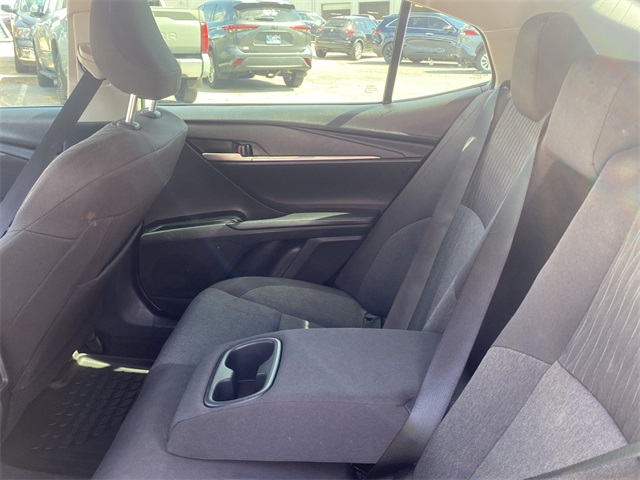 2025 Toyota Camry LE photo 16