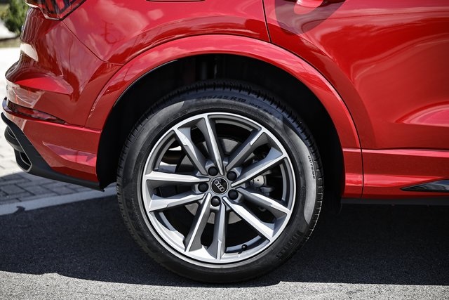 2024 Audi Q3 Premium Plus S line photo 6