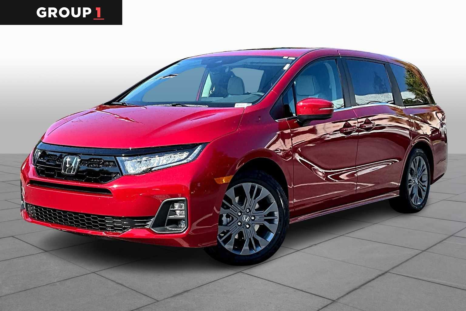 2026 Honda Odyssey Touring's photo