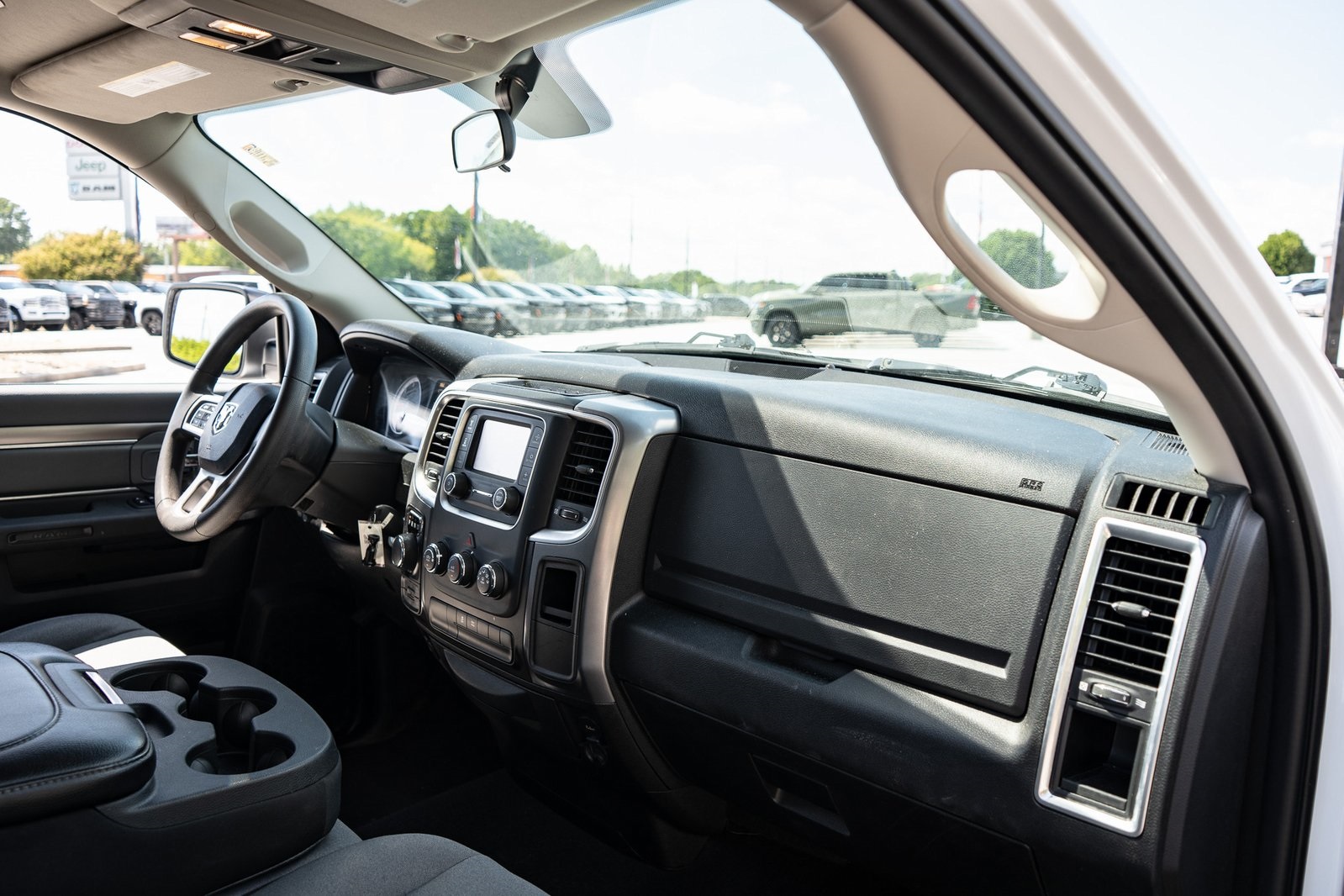 2024 Ram 1500 Classic SLT photo 21
