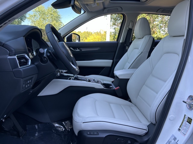 2025 Mazda CX-5 2.5 Premium Plus photo 11