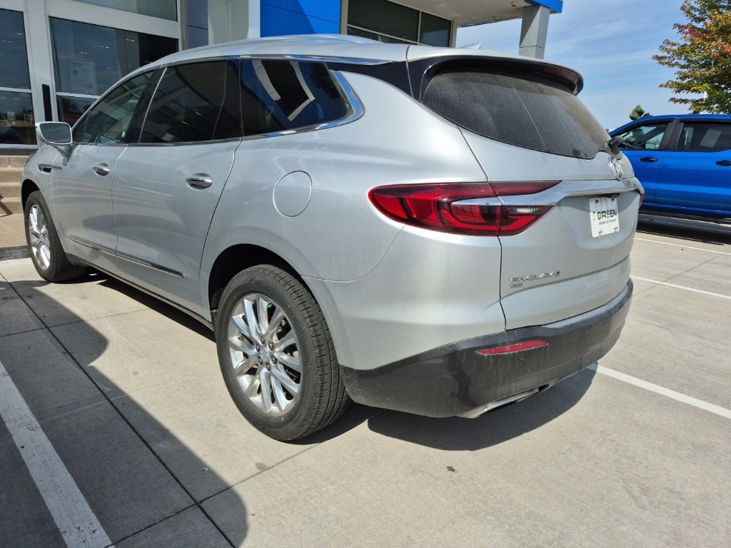 2020 Buick Enclave Premium photo 3