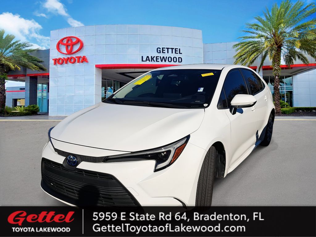 2023 Toyota Corolla LE