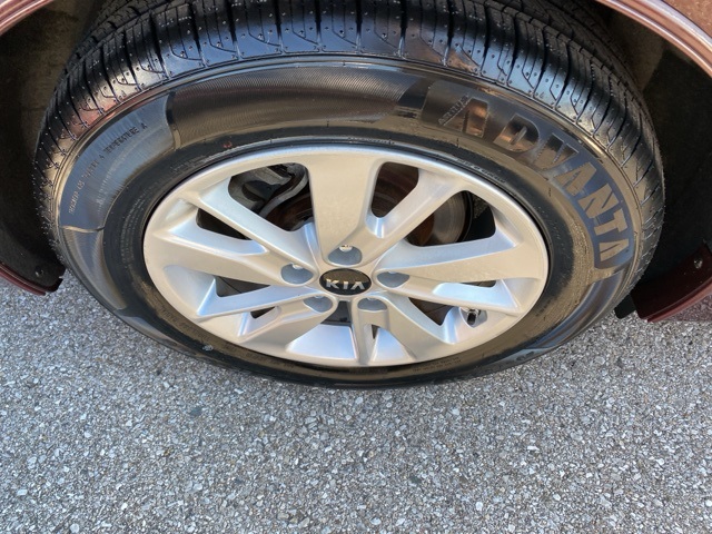 2016 Kia Optima LX photo 30