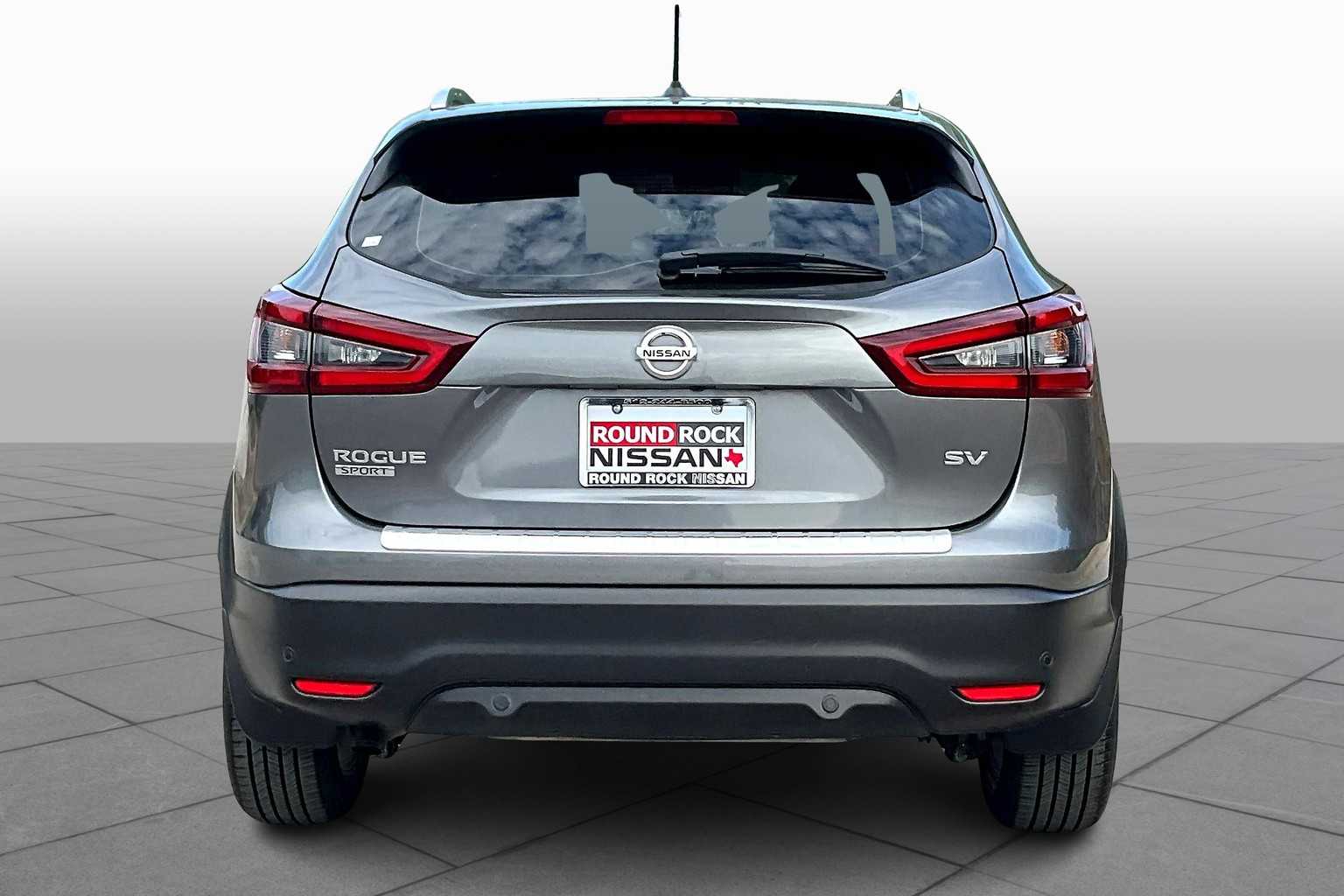 2020 Nissan Rogue Sport SV photo 4