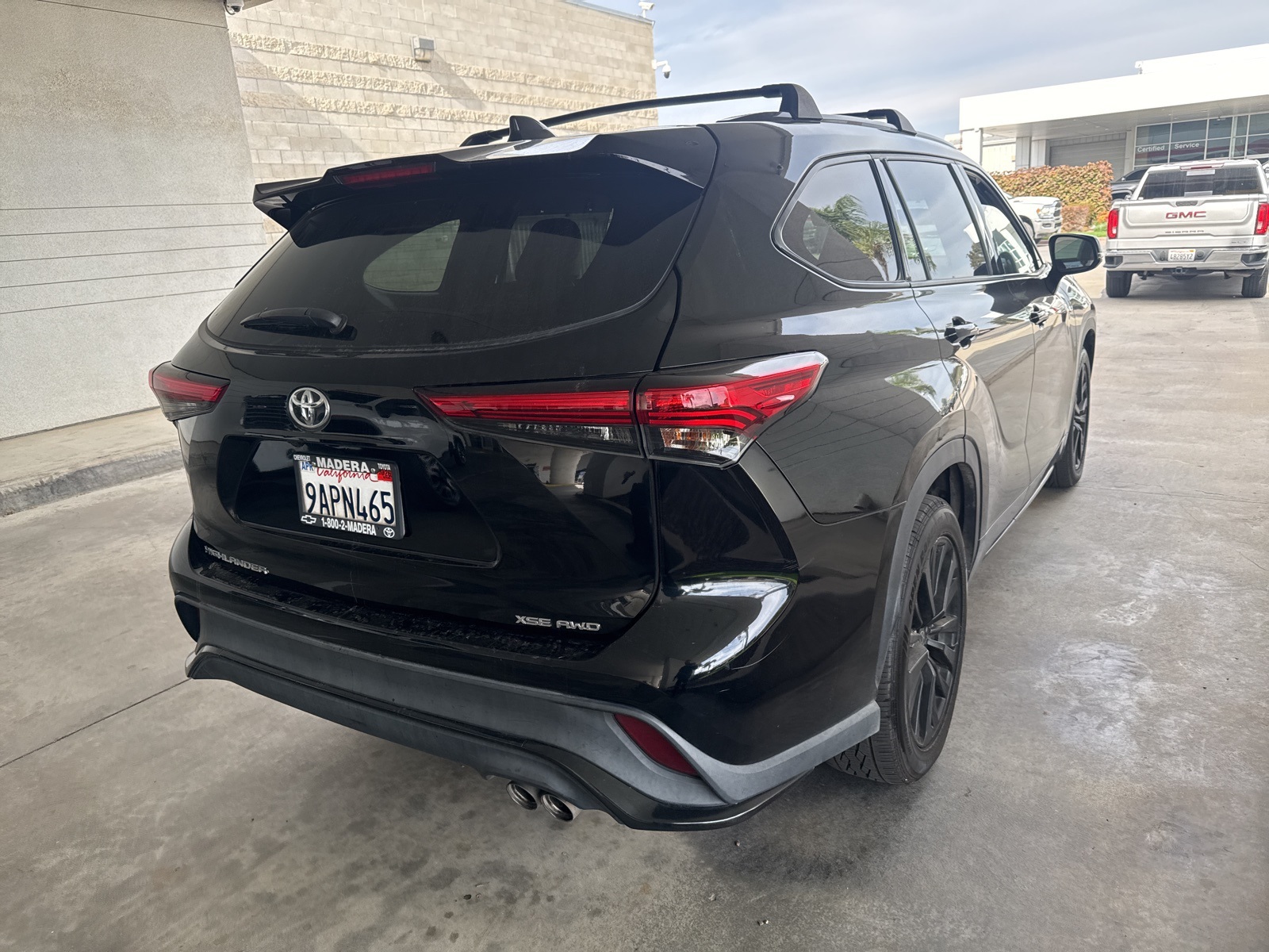 2022 Toyota Highlander XSE photo 3