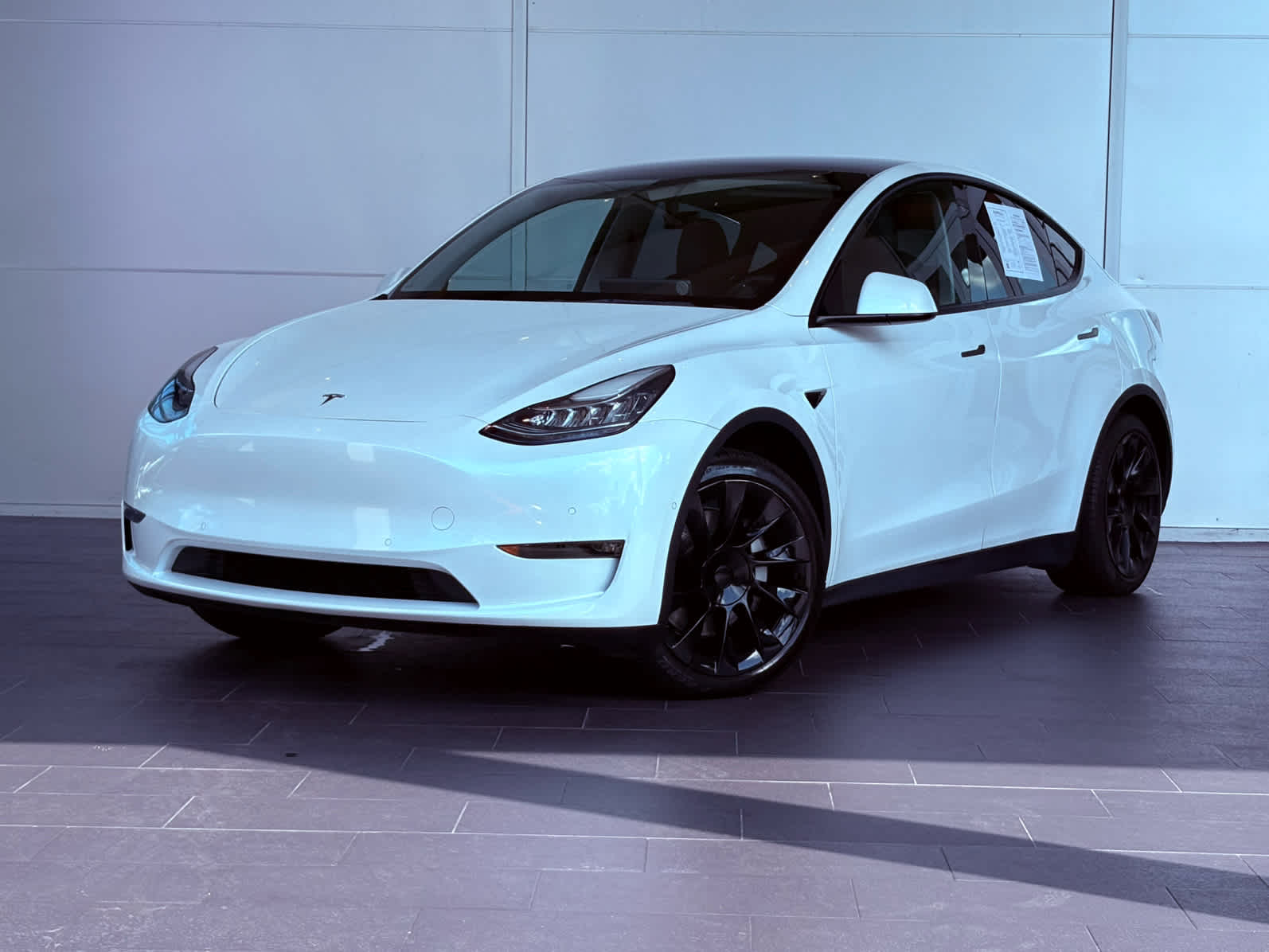 2021 Tesla Model Y Long Range's photo