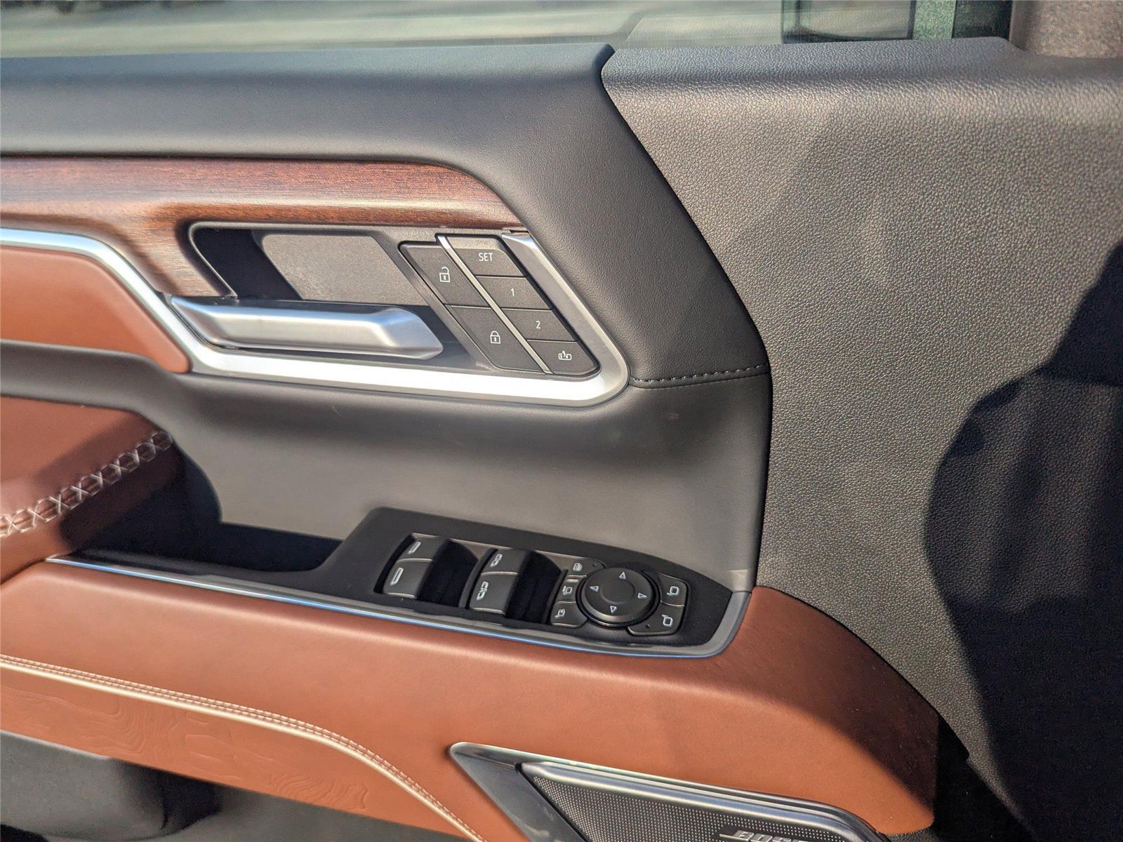 2025 Gmc Sierra 2500 HD Denali Ultimate photo 19