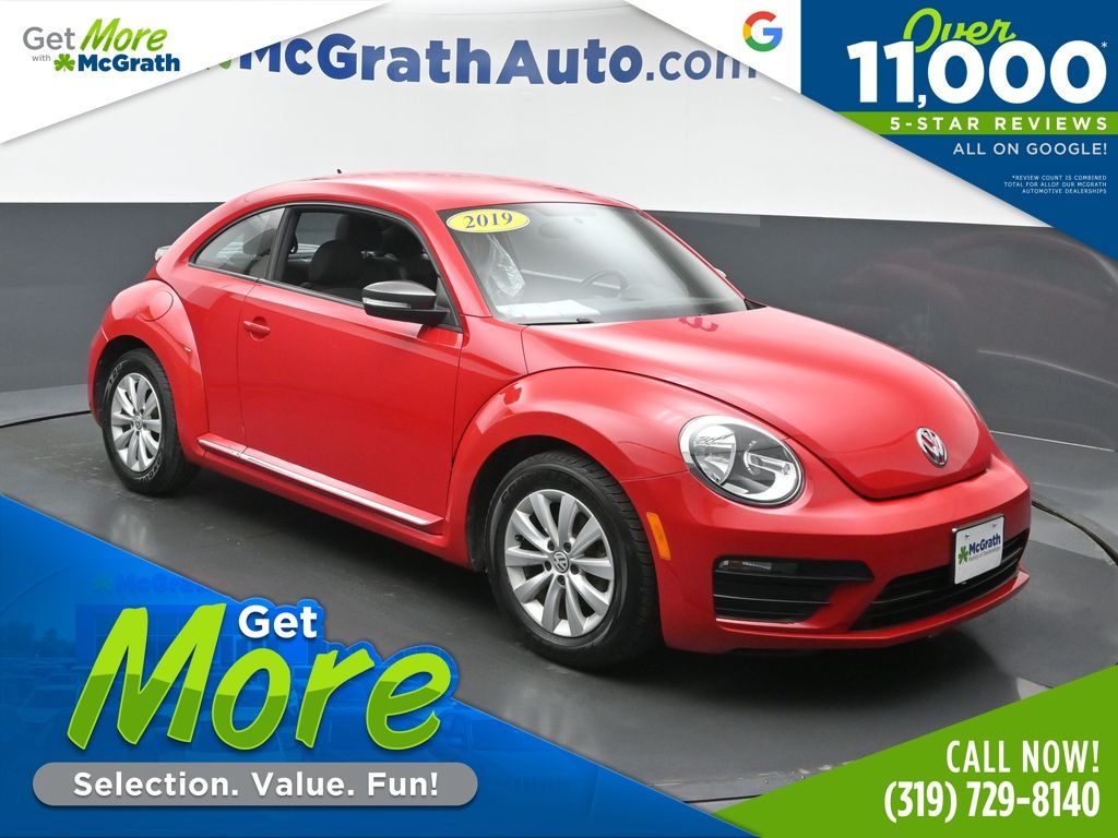 2019 Volkswagen Beetle S's photo