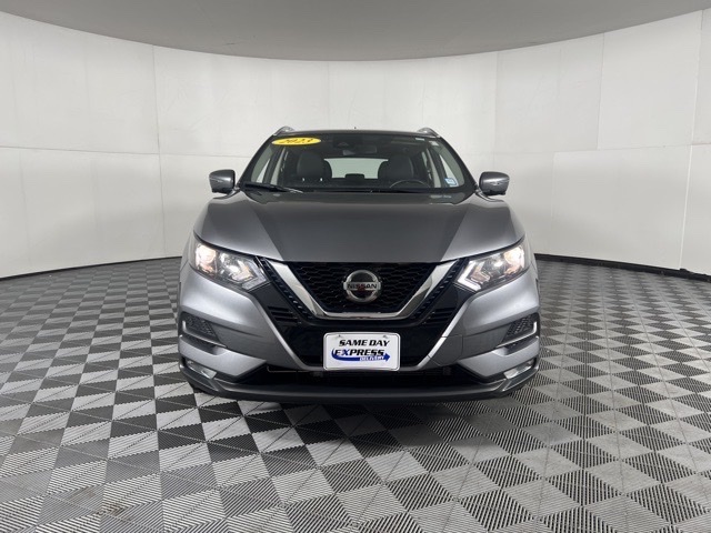 2022 Nissan Rogue Sport SV photo 2