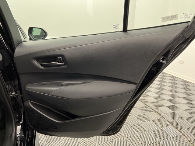 2024 Toyota Corolla LE photo 30