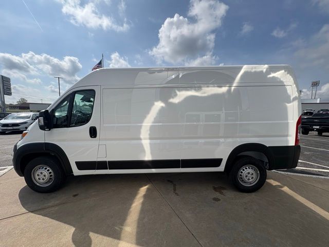 2025 Ram ProMaster 2500 photo 3