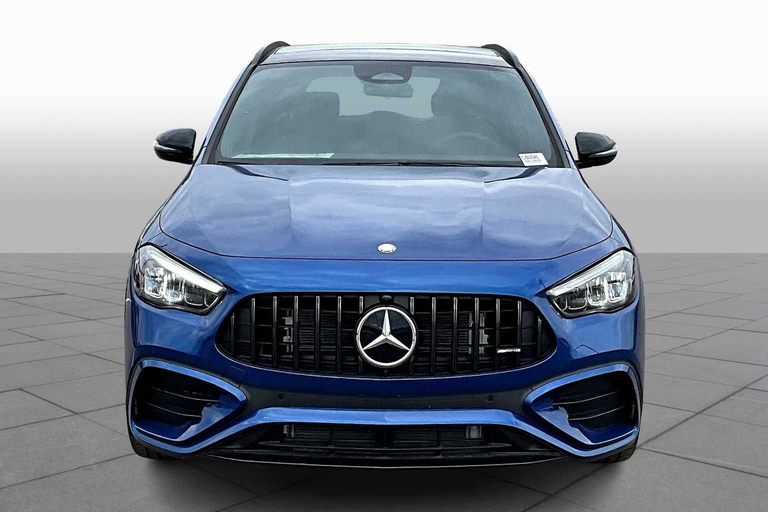2025 Mercedes Benz GLA AMG 35 4MATIC photo 3