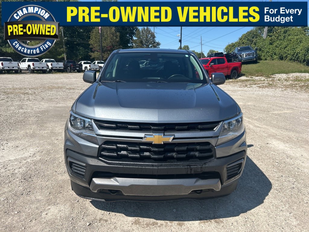 2022 Chevrolet Colorado LT photo 2