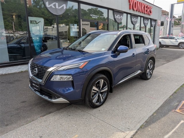 2022 Nissan Rogue Platinum