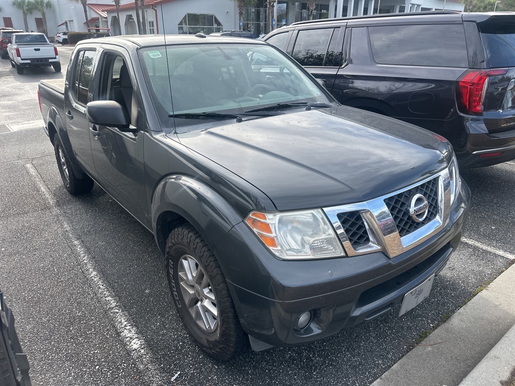 2015 Nissan Frontier SV's photo
