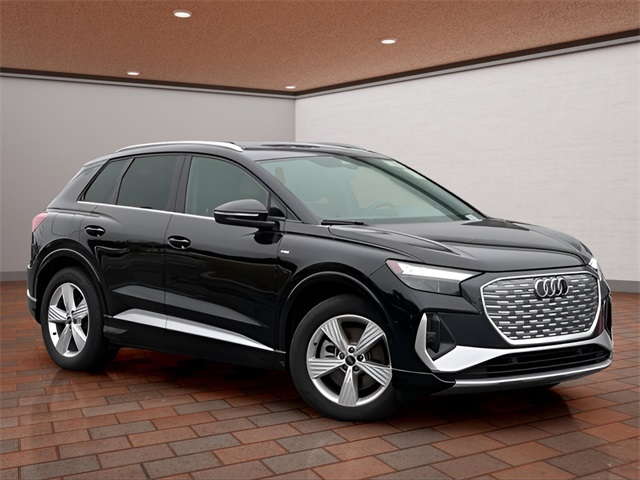 2024 Audi Q4 e-tron Premium Plus's photo