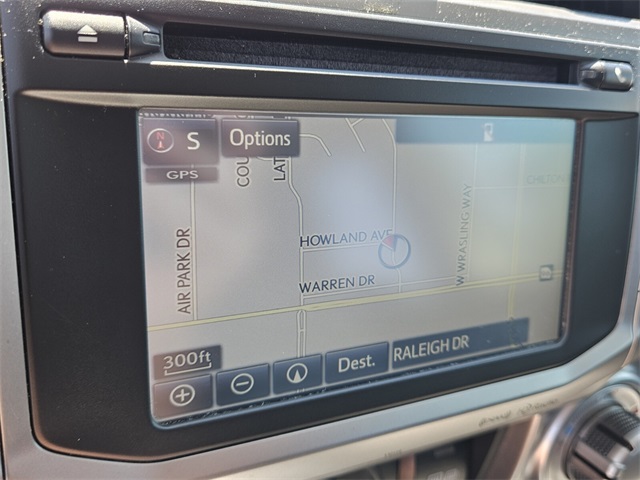 2016 Toyota 4Runner SR5 photo 19