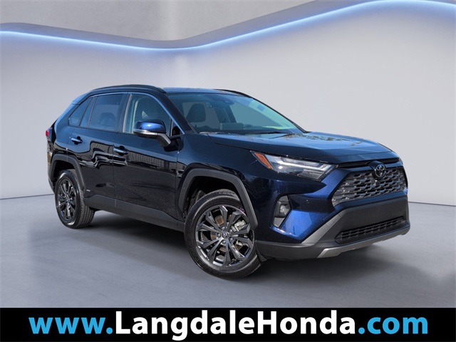 2025 Toyota RAV4 Limited's photo