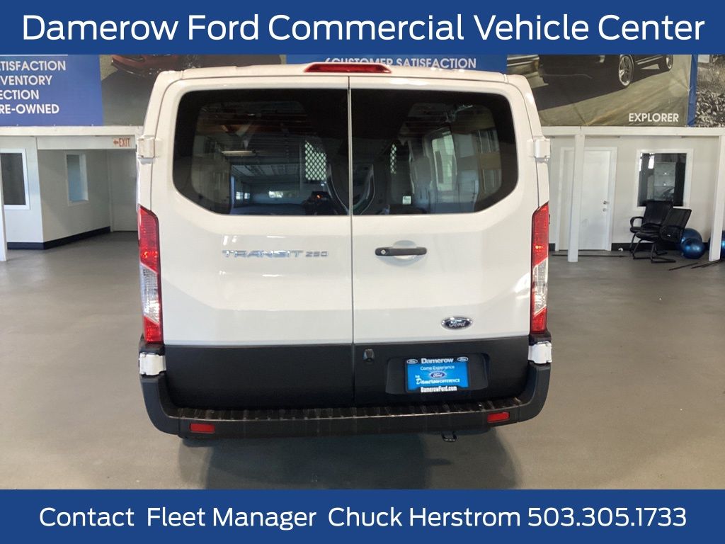 2024 Ford Transit photo 4